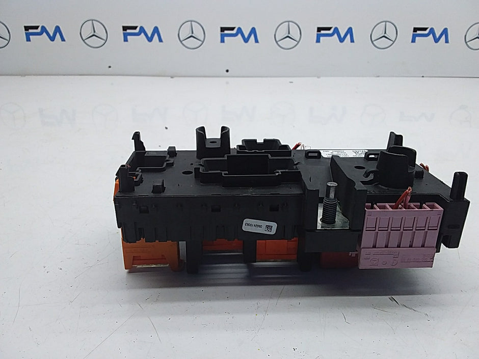 MERCEDES E-CLASS W213 2016 ONWARDS FUSE RELAY BOX A2139068801  FMF59