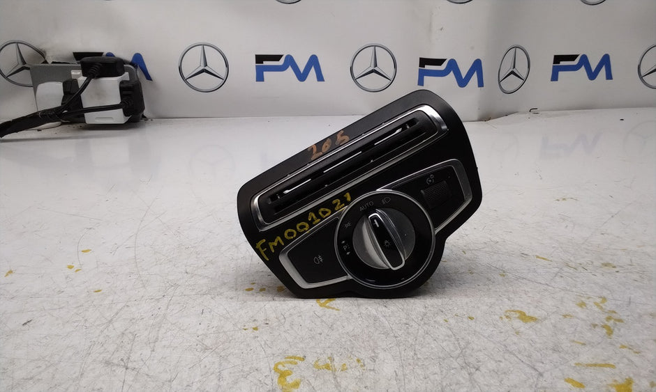 MERCEDES C-CLASS W205 HEADLIGHT CONTROL SWITCH 2014-2020 A2059057007 FM001021
