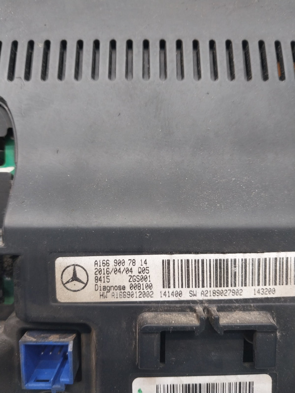 MERCEDES ML/M-CLASS W166 DISPLAY SCREEN A1669007814 2016 FM00722
