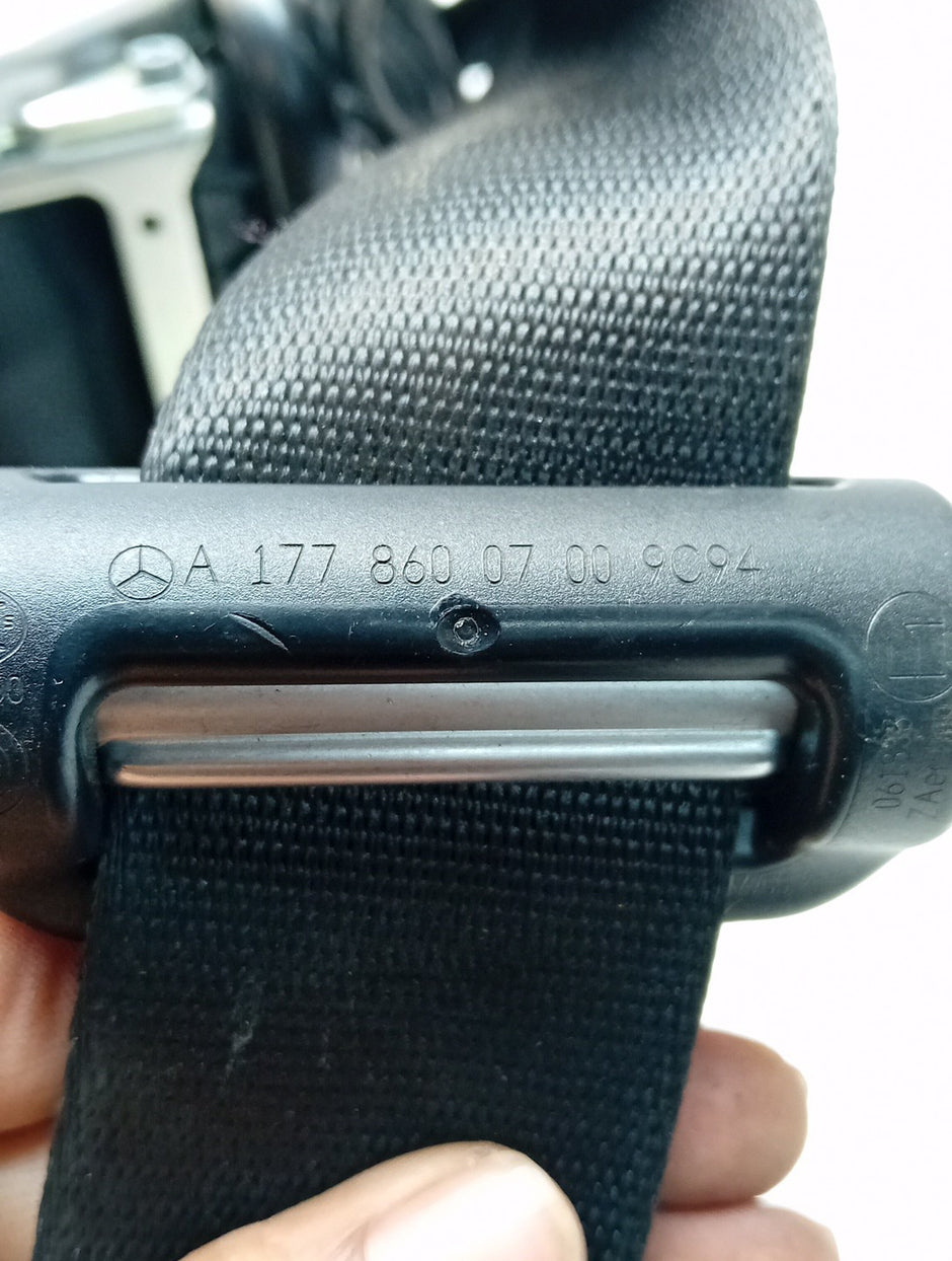 MERCEDES A CLASS  FRONT LEFT SEAT BELT WITH PRETENSIONER A1778600700 FMS64 NSF