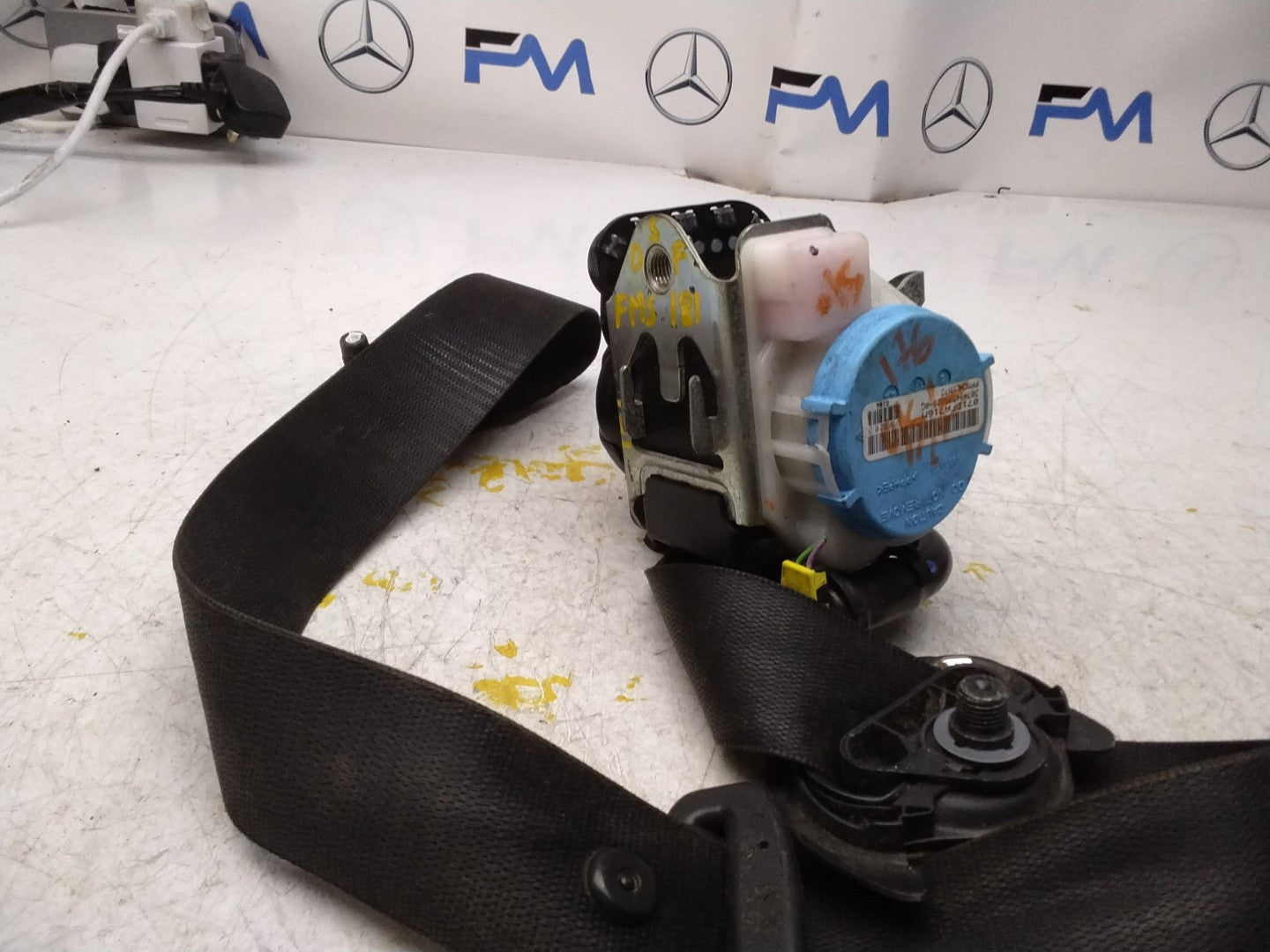 MERCEDES A CLASS SEAT BELT FRONT RIGHT A1768600285 W176 FMS181 OSF