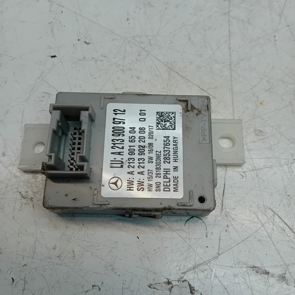 MERCEDES E-CLASS W213 LIGHT CONTROL UNIT A2139019712 FM00826