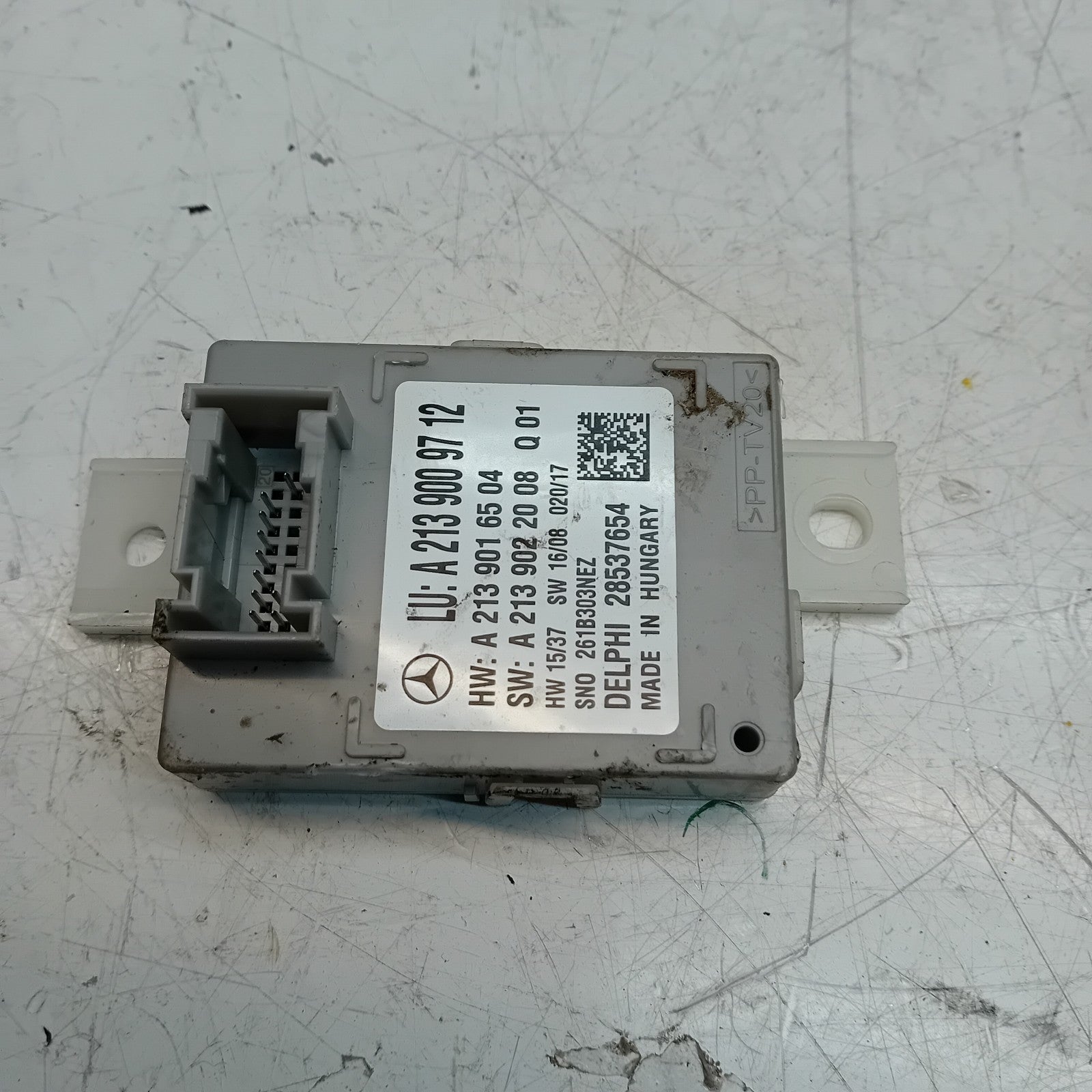 MERCEDES E-CLASS W213 LIGHT CONTROL UNIT A2139019712 FM00826