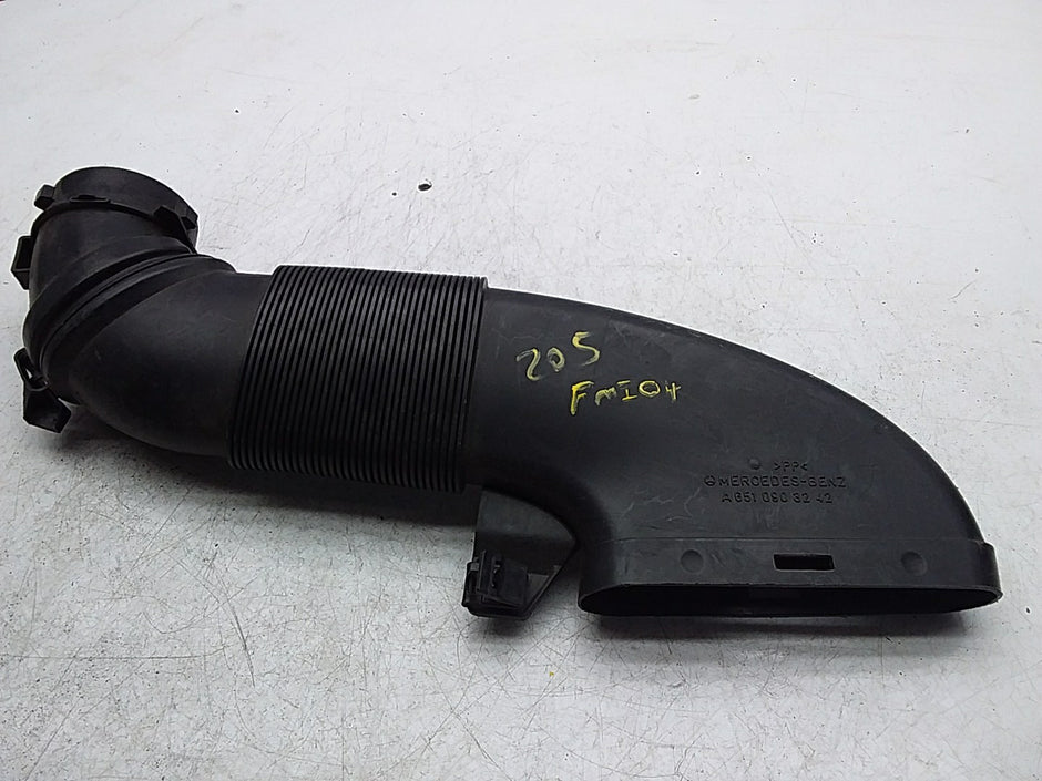MERCEDES-BENZ C-CLASS A205 AIR INTAKE TUBE A6510903242 FMI04