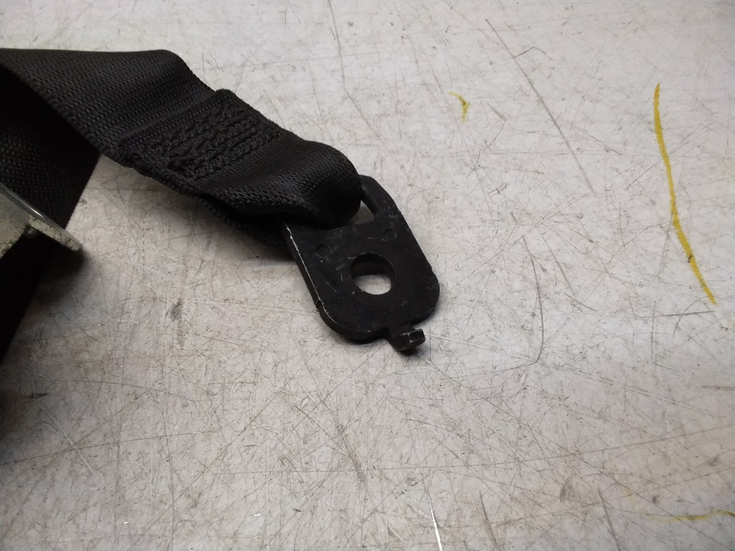 MERCEDES E CLASS SEAT BELT REAR RIGHT AND LEFT A2078602385 C207 FMS454 NSR OSR