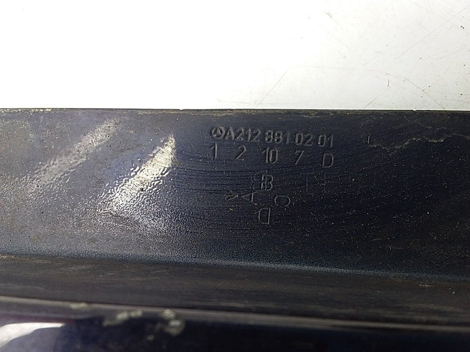 MERCEDES  E-CLASS W212 OS RIGHT DRIVER SIDE WINGS FMW24 A2128810201