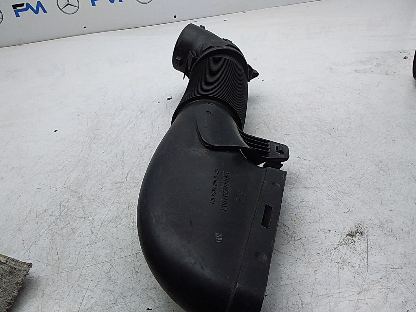 MERCEDES BENZ GLC W253 AIR INTAKE TUBE A6510902000 FMI54