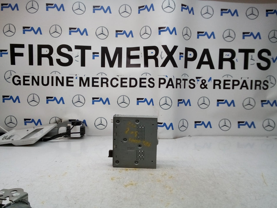 Mercedes GLC E S Class Radio Tuner Box W253 W222 W213 14-21 A2229008911 FM00786