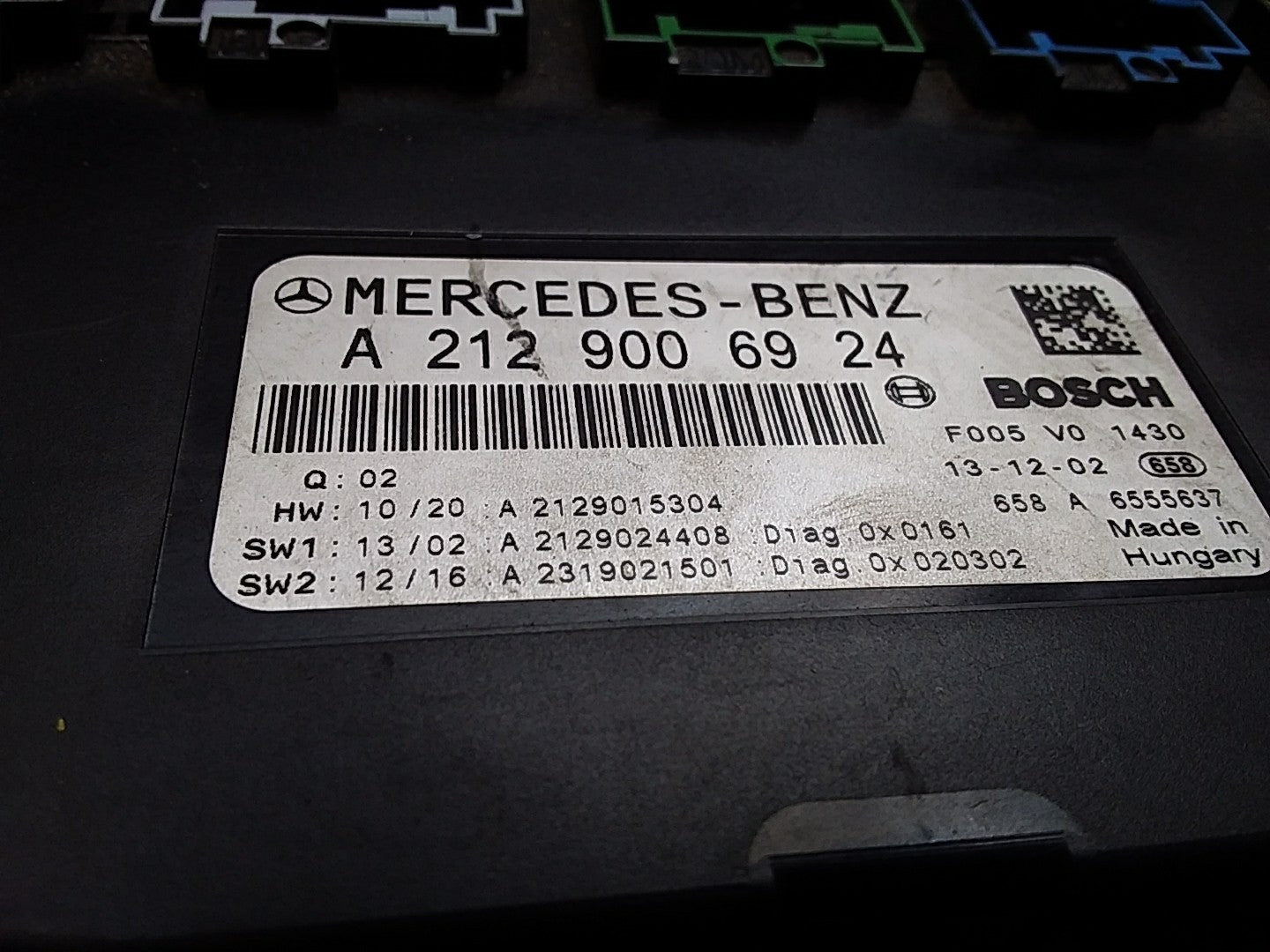 Mercedes E-CLASS W212 Fuse  Box RELAY A2129006924 FMF95