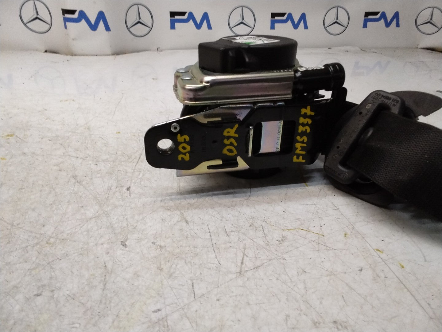 MERCEDES C-CLASS W205 SEAT BELT REAR RIGHT DRIVER SIDE A2058600285 FMS337 OSR