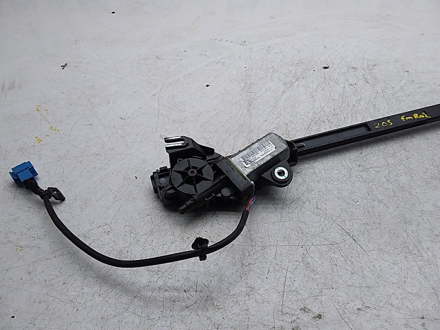 MERCEDES MERCEDES C-CLASS W205  SEAT BELT RETRACTOR 2058600282 FMR02