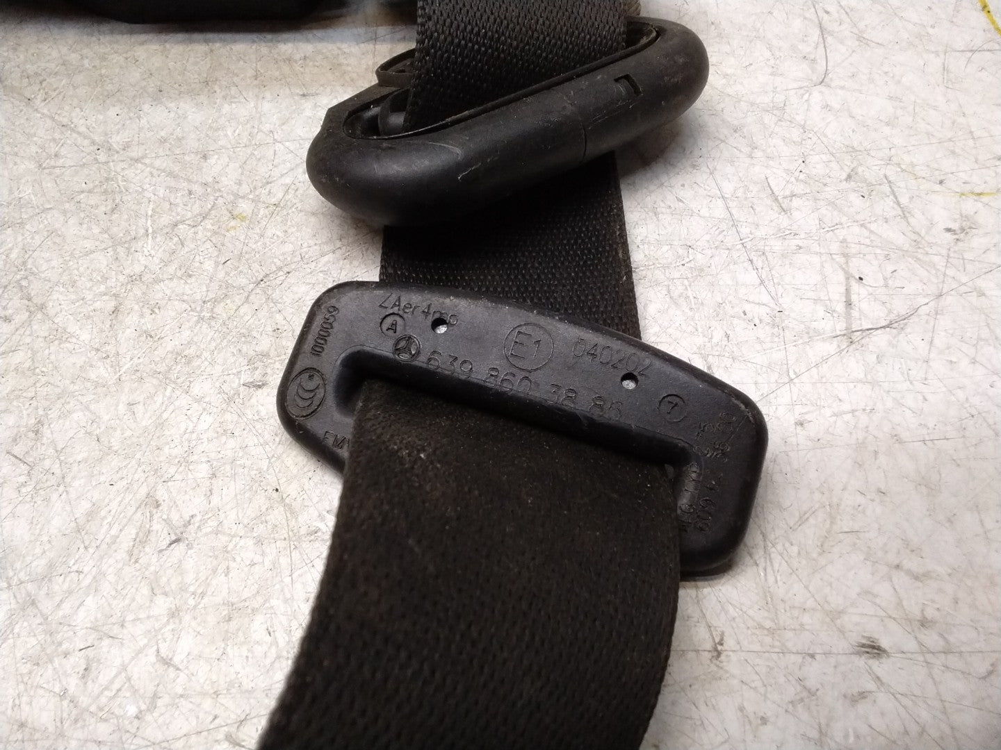MERCEDES VITO CDI E5 PANEL VAN  SEAT BELT - DRIVER FRONT A6398603885 FMS365 OSF