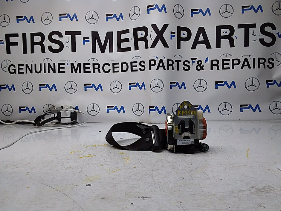MERCEDES A CLASS  FRONT LEFT SEAT BELT WITH PRETENSIONER A1778600700 FMS54 NSF