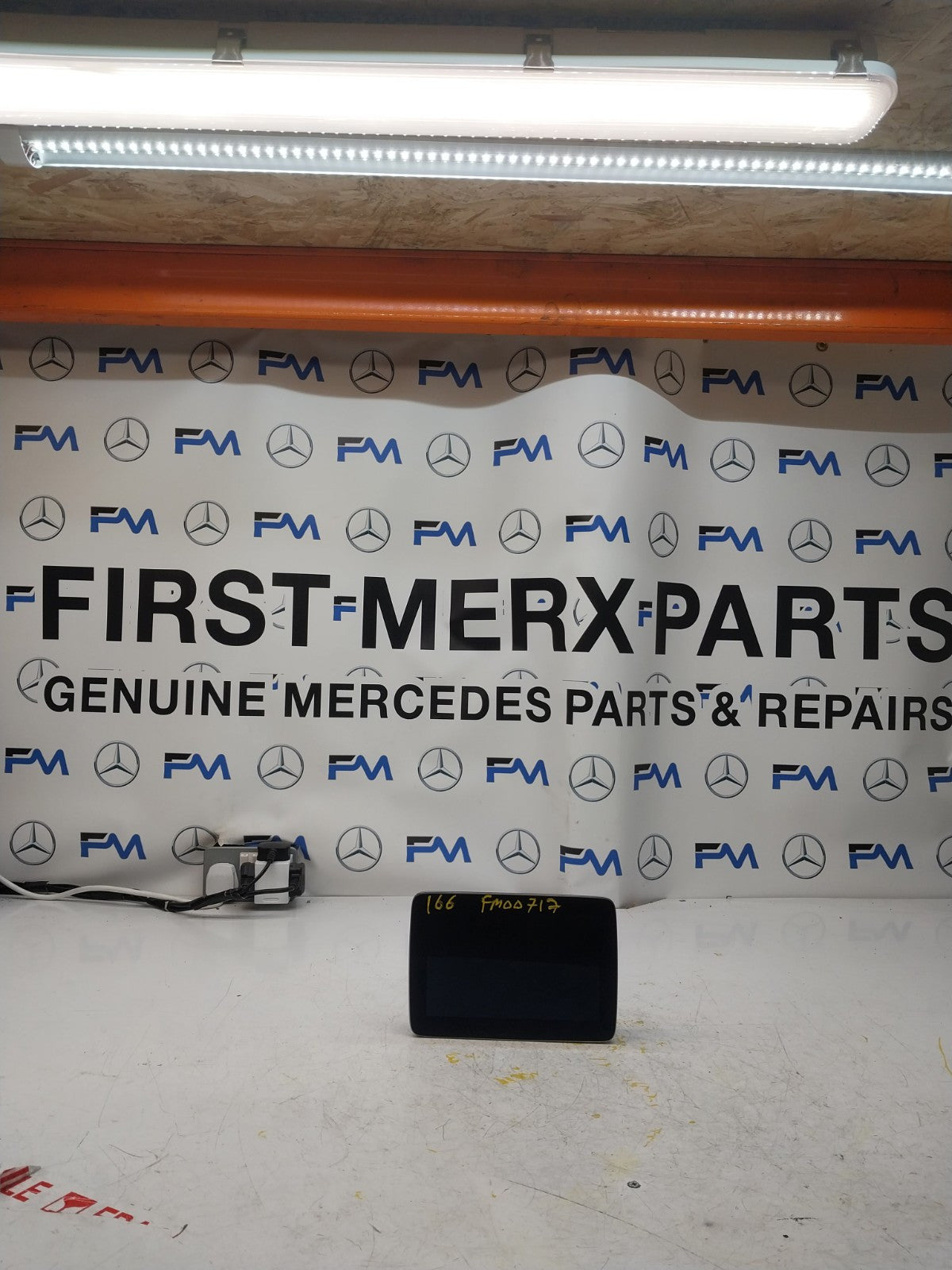 MERCEDES M-CLASS W166 DISPLAY SCREEN A1669001420 2017 FM00717