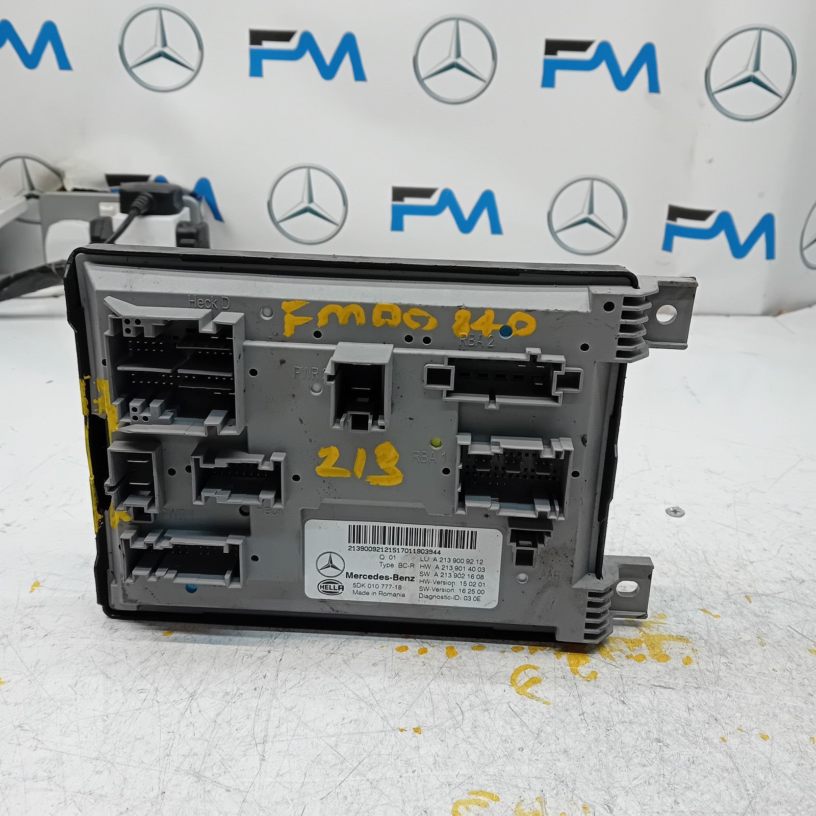 MERCEDES E-CLASS REAR SAM CONTROL MODULE W213 A2139009212 FM00840 (DAMAGED)