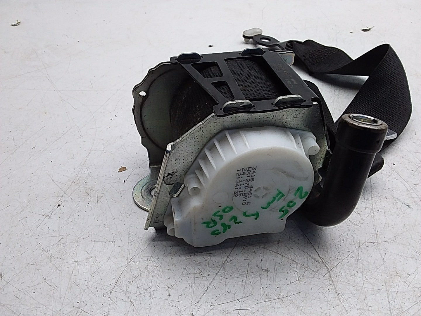 MERCEDES C-CLASS W205 SEAT BELT REAR RIGHT DRIVER SIDE A2058600685 FMS280 OSR