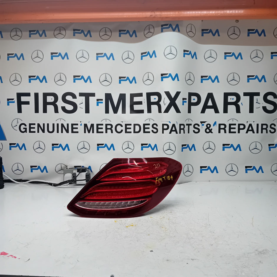 MERCEDES E-CLASS W213 DRIVER SIDE OS REAR TAIL LIGHT FMT184 2023 A2139068000