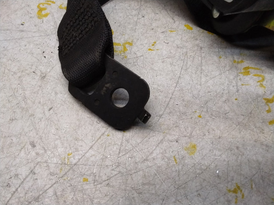 MERCEDES E CLASS SEAT BELT REAR RIGHT AND LEFT A207860398 C207 FMS457 NSR OSR