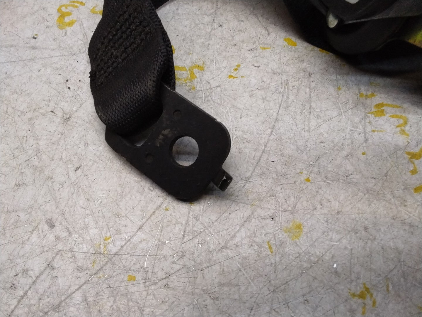 MERCEDES E CLASS SEAT BELT REAR RIGHT AND LEFT A207860398 C207 FMS457 NSR OSR