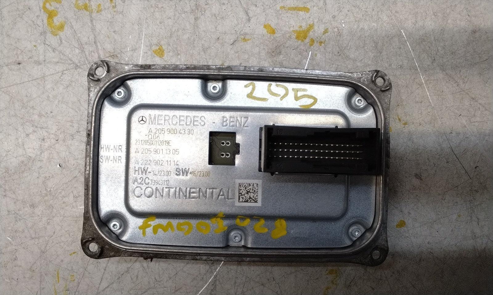 MERCEDES C-CLASS W205 HEADLIGHT CONTROL UNIT MODULE A2059004330 FM001028