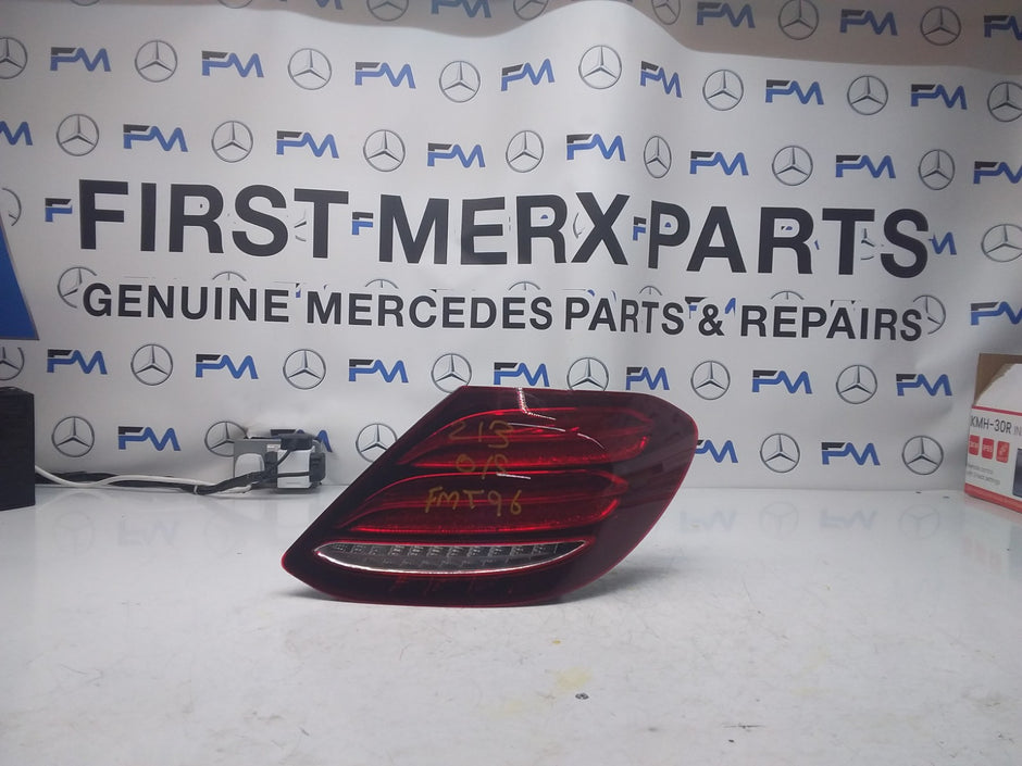 MERCEDES E-CLASS W213 DRIVER SIDE OS REAR TAIL LIGHT FMT96