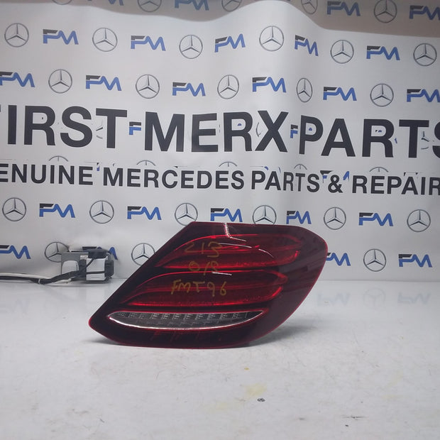MERCEDES E-CLASS W213 DRIVER SIDE OS REAR TAIL LIGHT FMT96