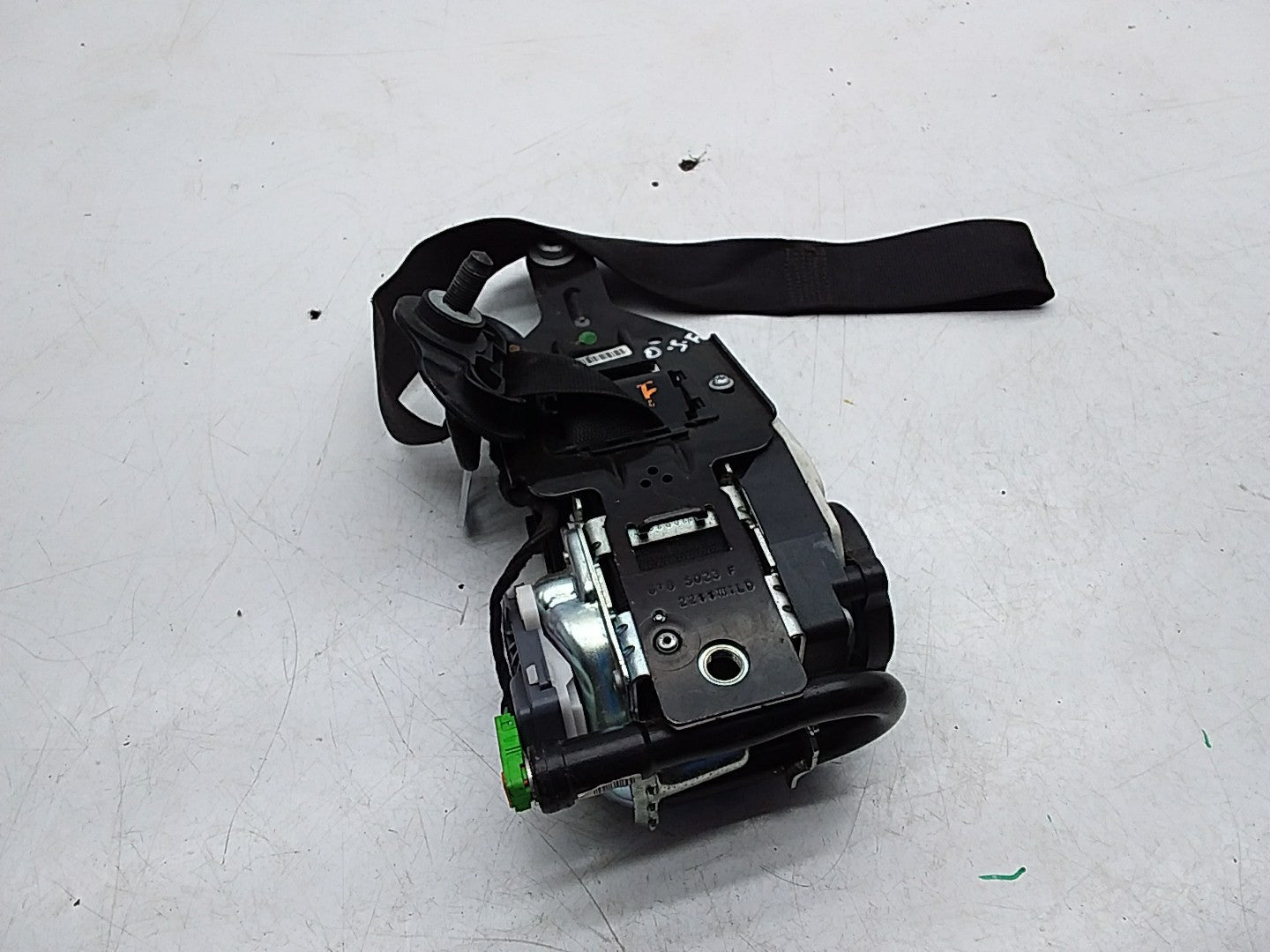 MERCEDES C-CLASS W204 SEAT BELT FRONT RIGHT DRIVER SIDE A2048601685 FMS234 OSF