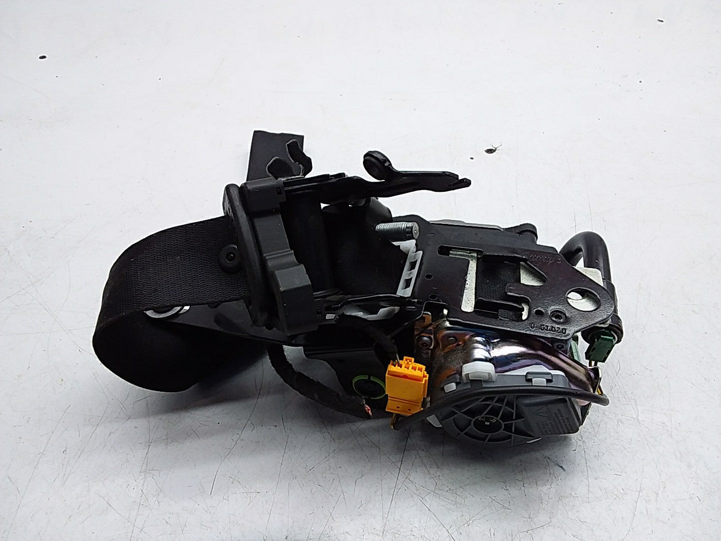 MERCEDES E-CLASS W238 SEAT BELT FRONT RIGHT DRIVER SIDE A2388602900 FMS248 OSF
