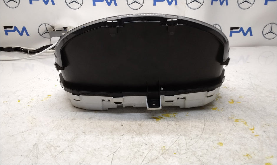 MITSUBISHI OUTLANDER 8100C544 SPEEDOMETER INSTRUMENT CLUSTER FM00758