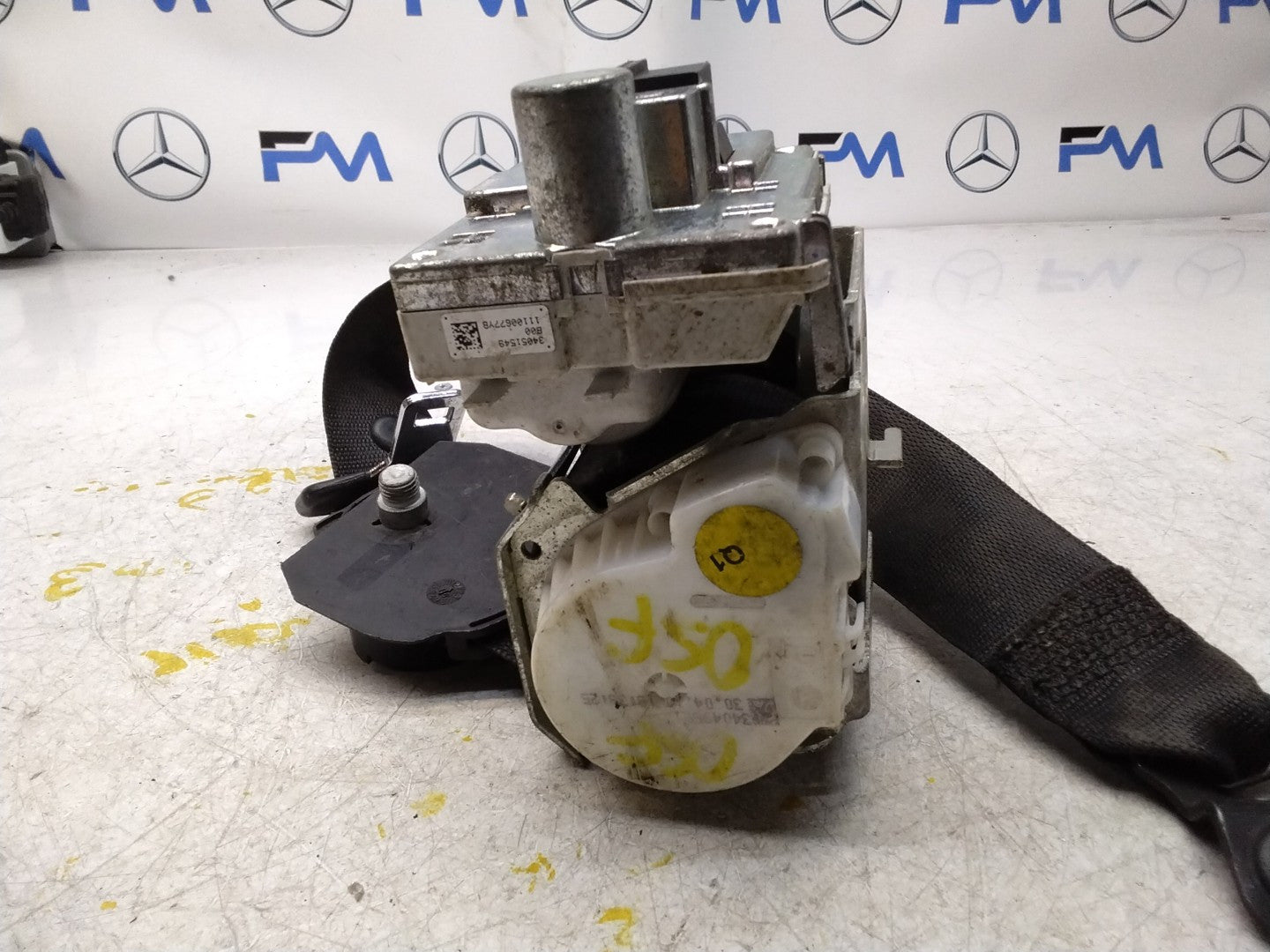 MERCEDES BENZ ML SEAT BELT FRONT RIGHT DRIVER SIDE W164 A2518603686 FMS462 OSR