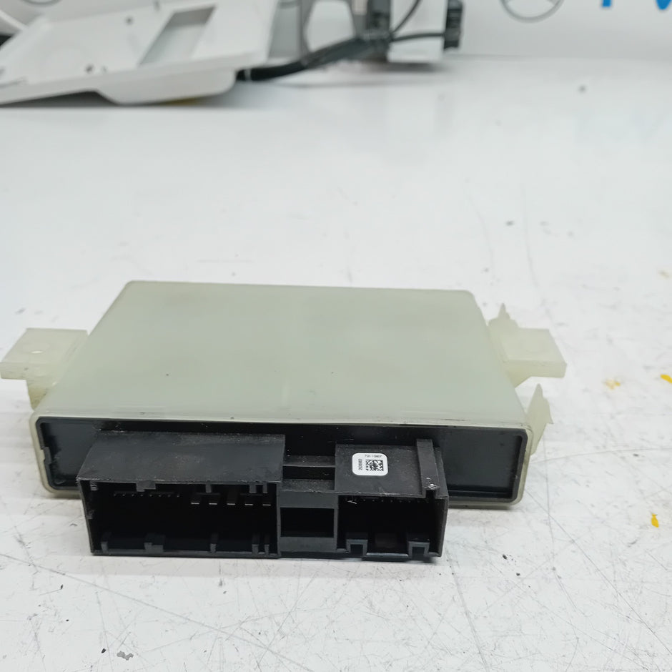 MERCEDES E-CLASS W213 W205 ADBLUE SCR CONTROL UNIT EGR ECU A0009007604 FM00827