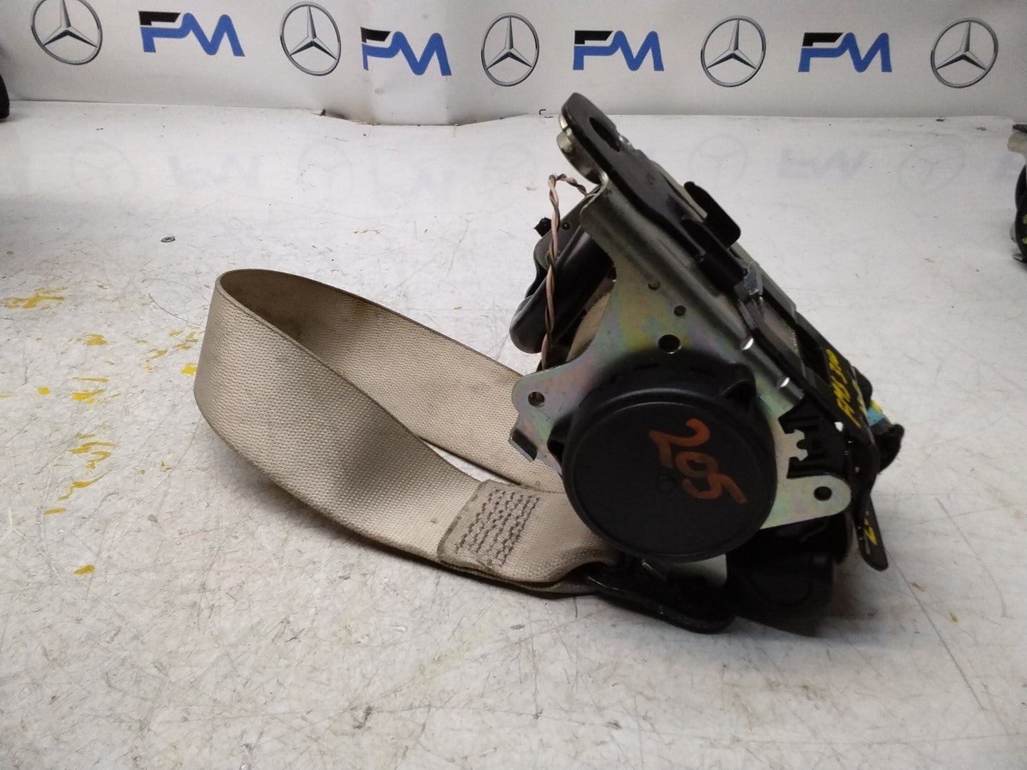 MERCEDES-BENZ C COUPE C205 W205  FRONT LEFT SEATBELT A2058601501 FMS310 NSF 
