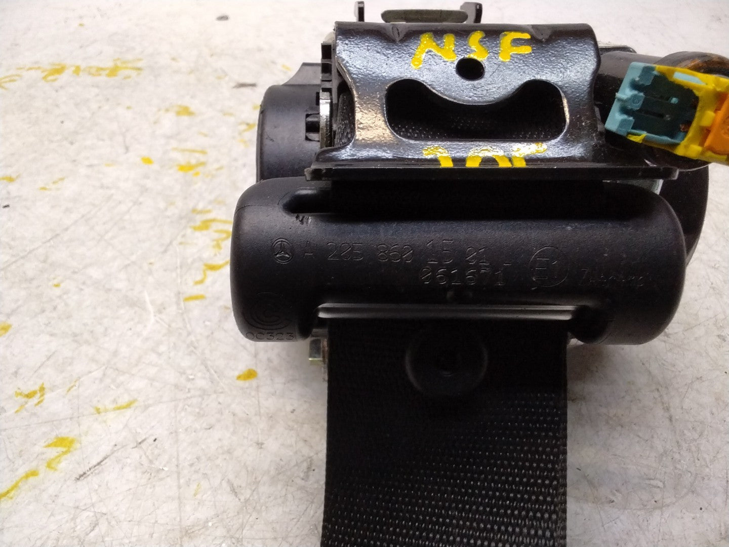 MERCEDES-BENZ C COUPE C205 W205  FRONT LEFT SEATBELT A2058601501 FMS304 NSF 