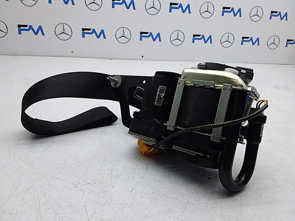 MERCEDES E-CLASS W238 SEAT BELT FRONT RIGHT DRIVER SIDE A2388602900 FMS250 OSF