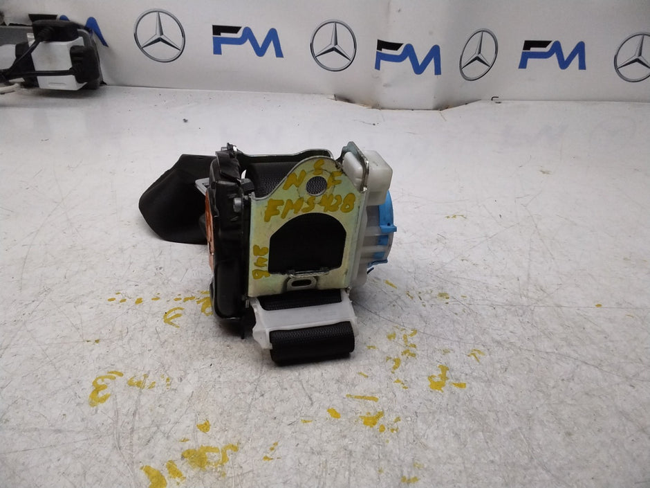 MERCEDES A CLASS SEAT BELT FRONT LEFT PASSENGER SIDE A2468600000 W176 FMS428 NSF