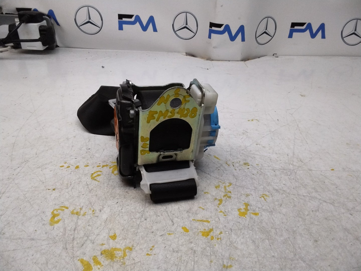 MERCEDES A CLASS SEAT BELT FRONT LEFT PASSENGER SIDE A2468600000 W176 FMS428 NSF