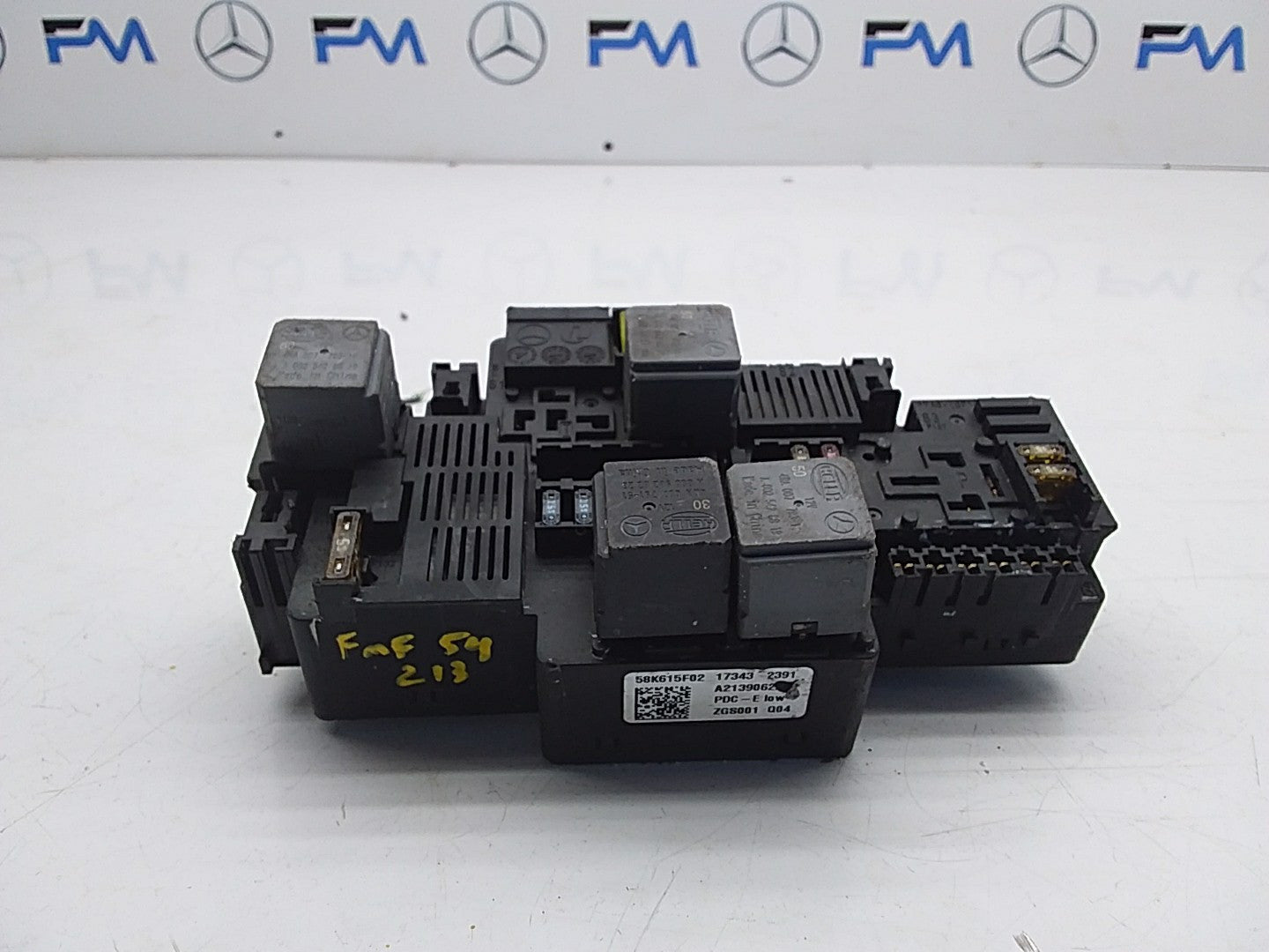 MERCEDES E CLASS FUSE RELAY BOX A2139062202 W213 2016 ONWARDS FMF54