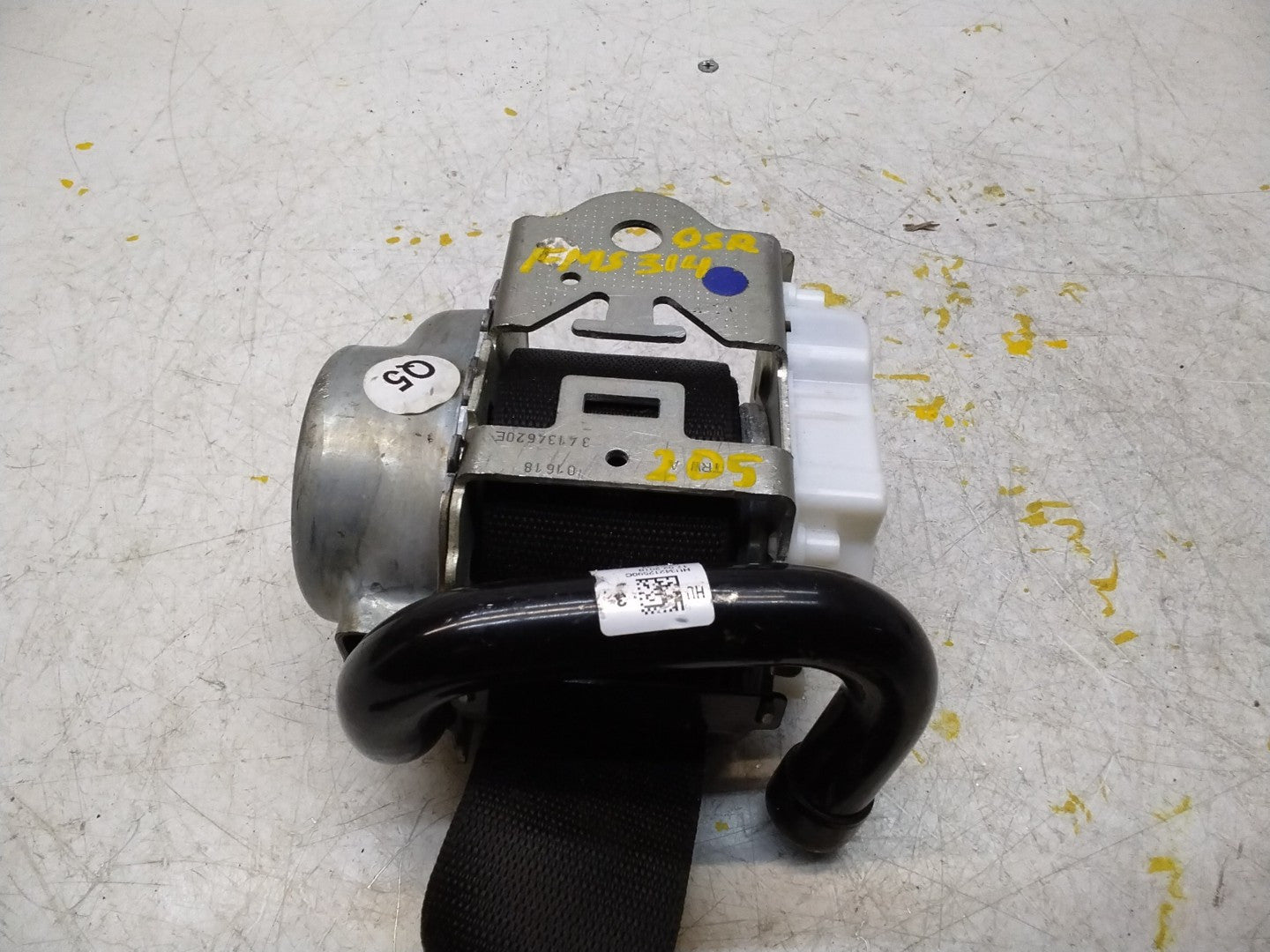 MERCEDES C-CLASS W205 SEAT BELT REAR RIGHT DRIVER SIDE A2058600685 FMS314 OSR