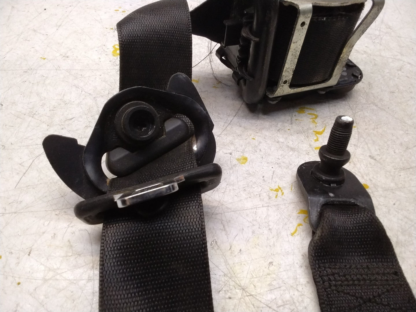 MERCEDES A CLASS SEAT BELT FRONT RIGHT A1768600285 W176 FMS182 OSF
