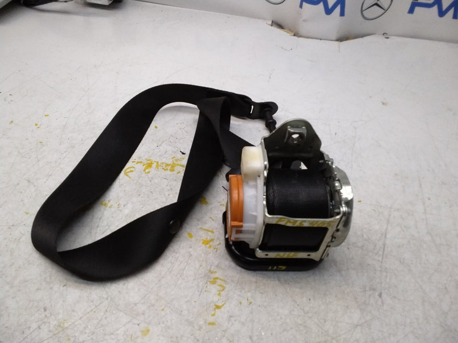 MERCEDES A CLASS  FRONT LEFT SEAT BELT WITH PRETENSIONER A1778600700 FMS405 NSF