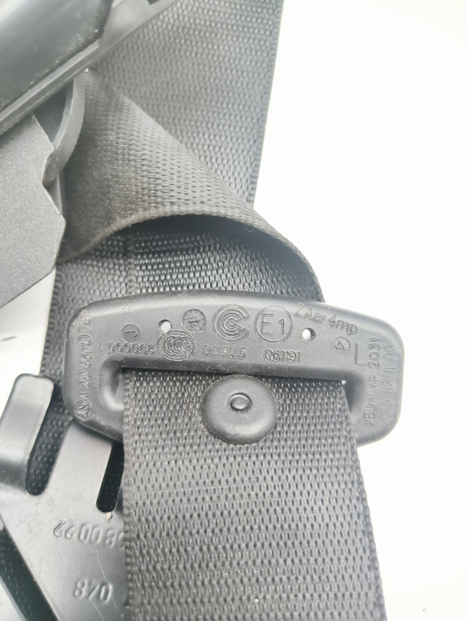 MERCEDES E CLASS W212  SEAT BELT FRONT LEFT PASSENGER SIDE A2128600786 FMS23 NSF