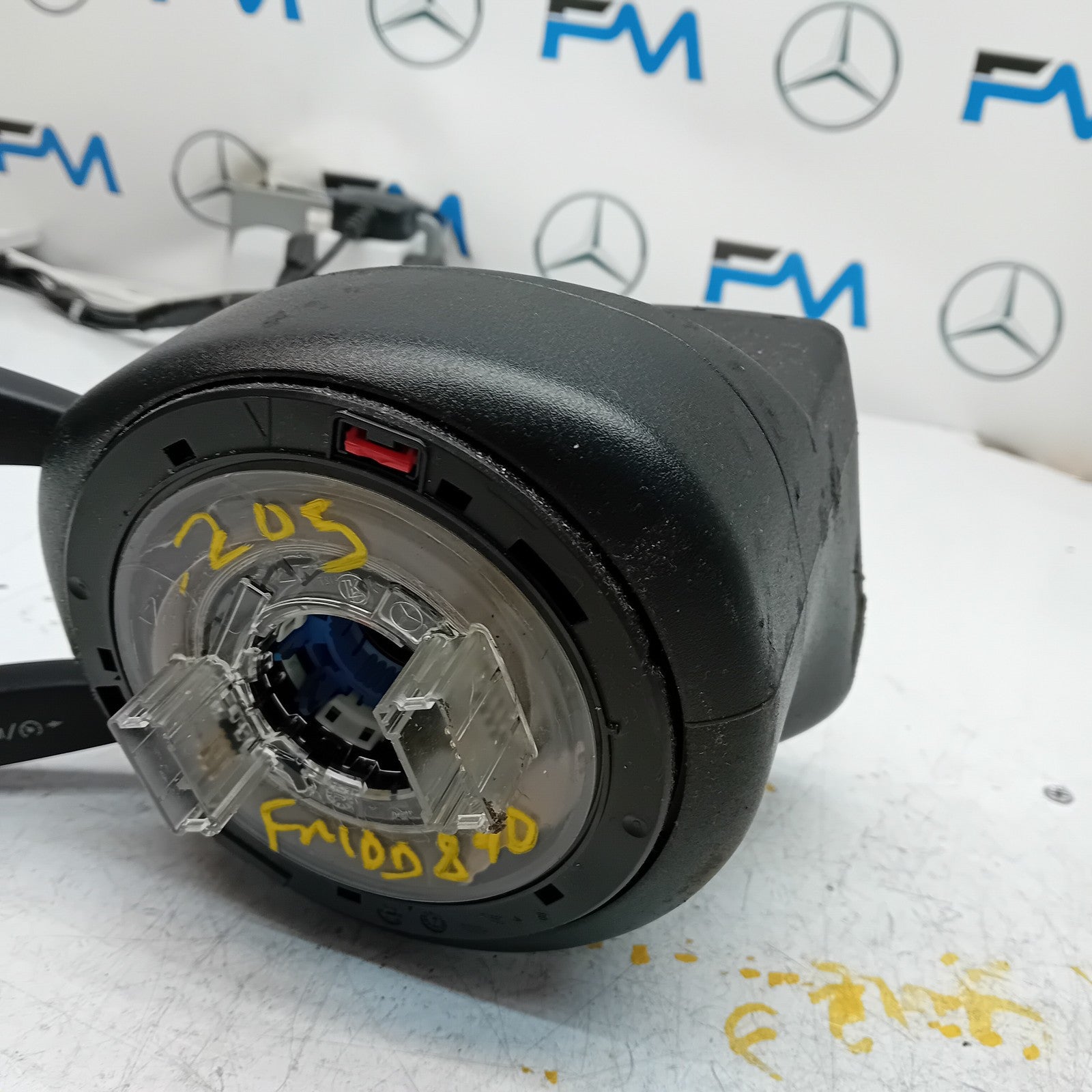 Mercedes C-CLASS W205 INDICATOR/WIPER GEAR SELECT + SQUIB  A2059006712 FM00890