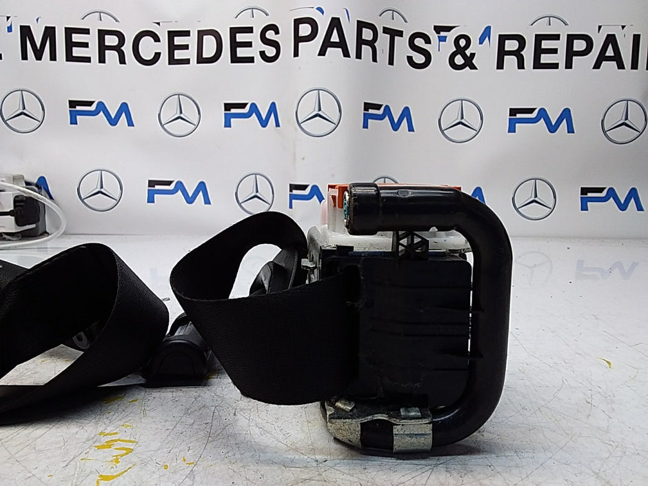 MERCEDES A CLASS  FRONT RIGHT SEAT BELT WITH PRETENSIONER A1778600800 FMS55 OSF