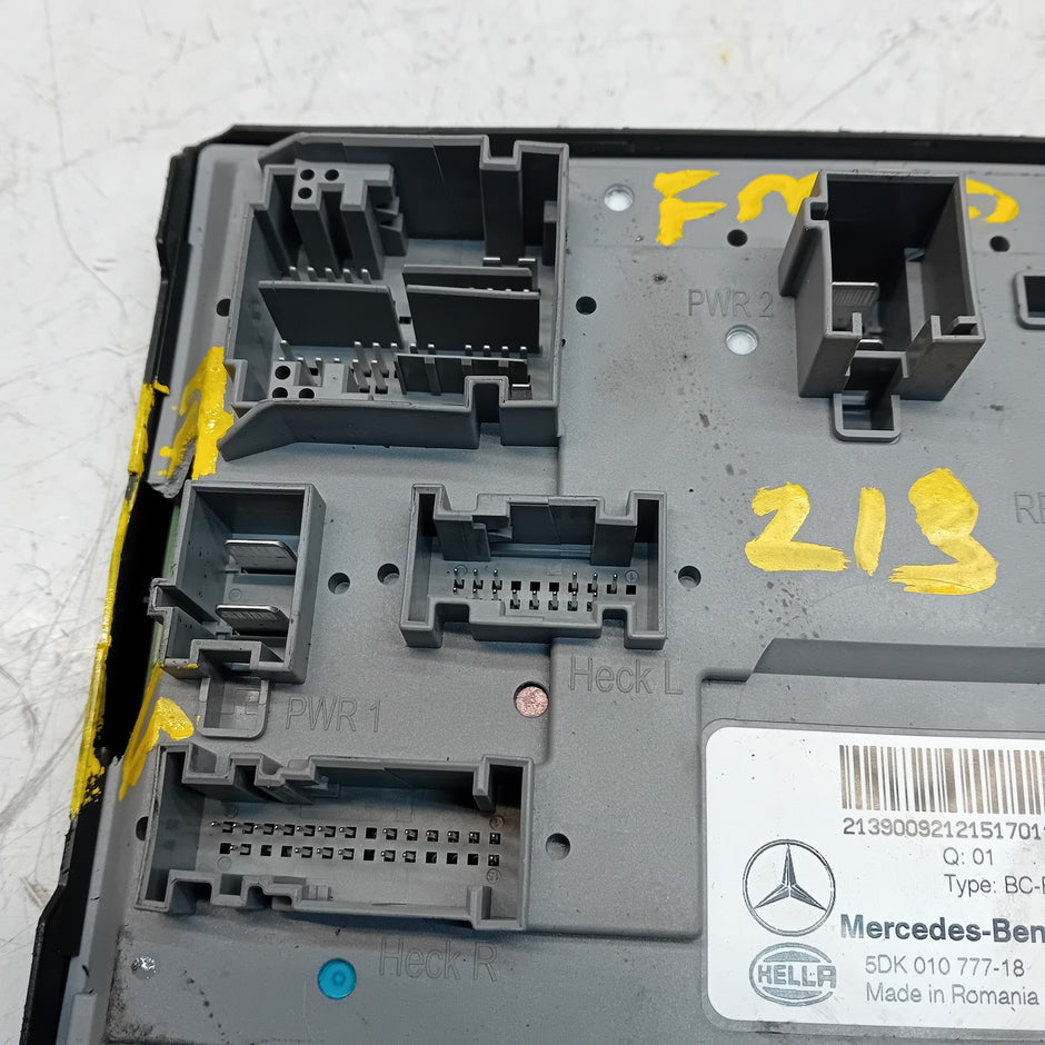 MERCEDES E-CLASS REAR SAM CONTROL MODULE W213 A2139009212 FM00840 (DAMAGED)