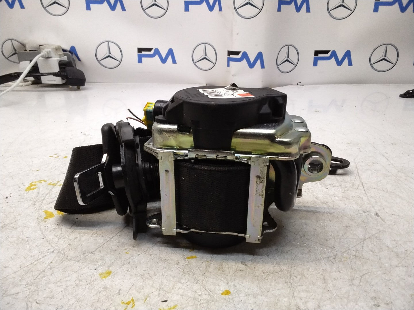 MERCEDES C-CLASS W205 SEAT BELT FRONT PASSENGER LEFT SIDE A2058600185 FMS302 NSF