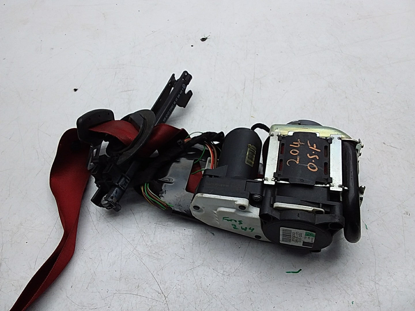 MERCEDES C-CLASS W204 SEAT BELT FRONT RIGHT DRIVER SIDE A2048602485 FMS244 OSF