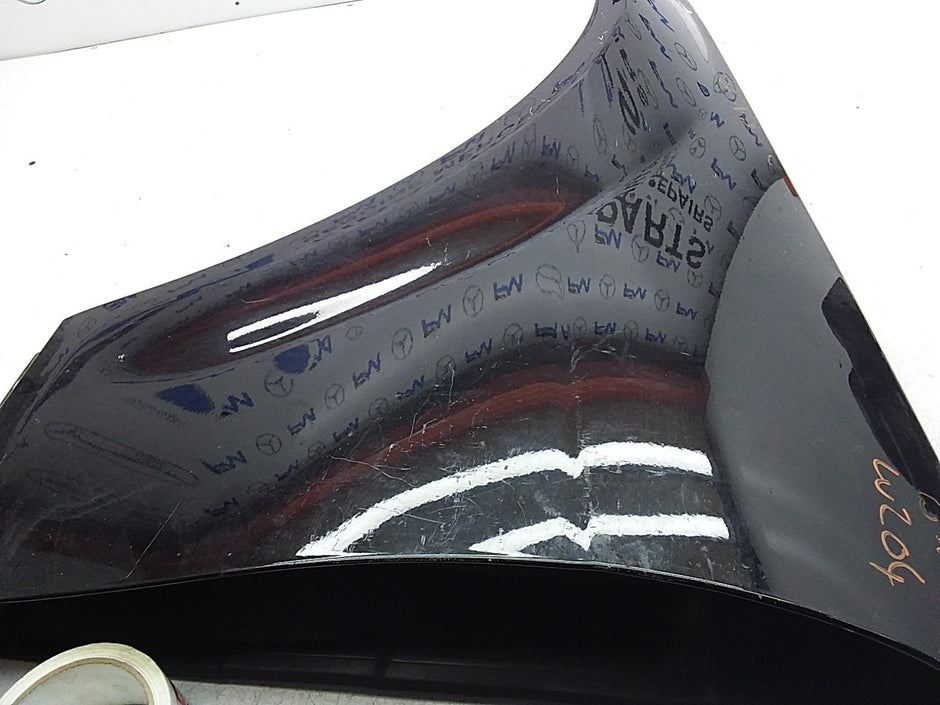 MERCEDES  C-CLASS W204 NS LEFT DRIVER SIDE WINGS 2008 FMW10