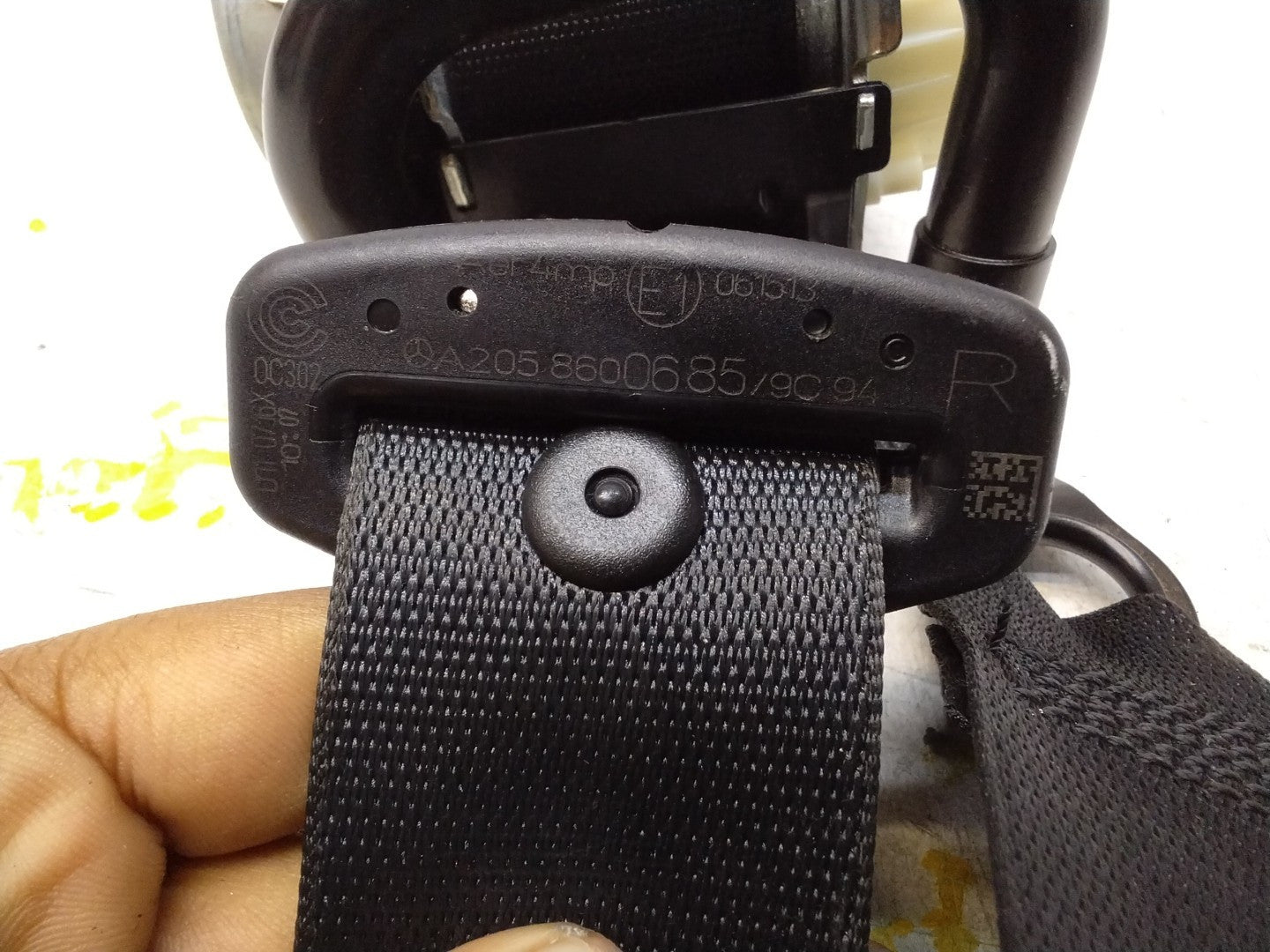MERCEDES C-CLASS W205 SEAT BELT REAR RIGHT DRIVER SIDE A2058600685 FMS349 OSR