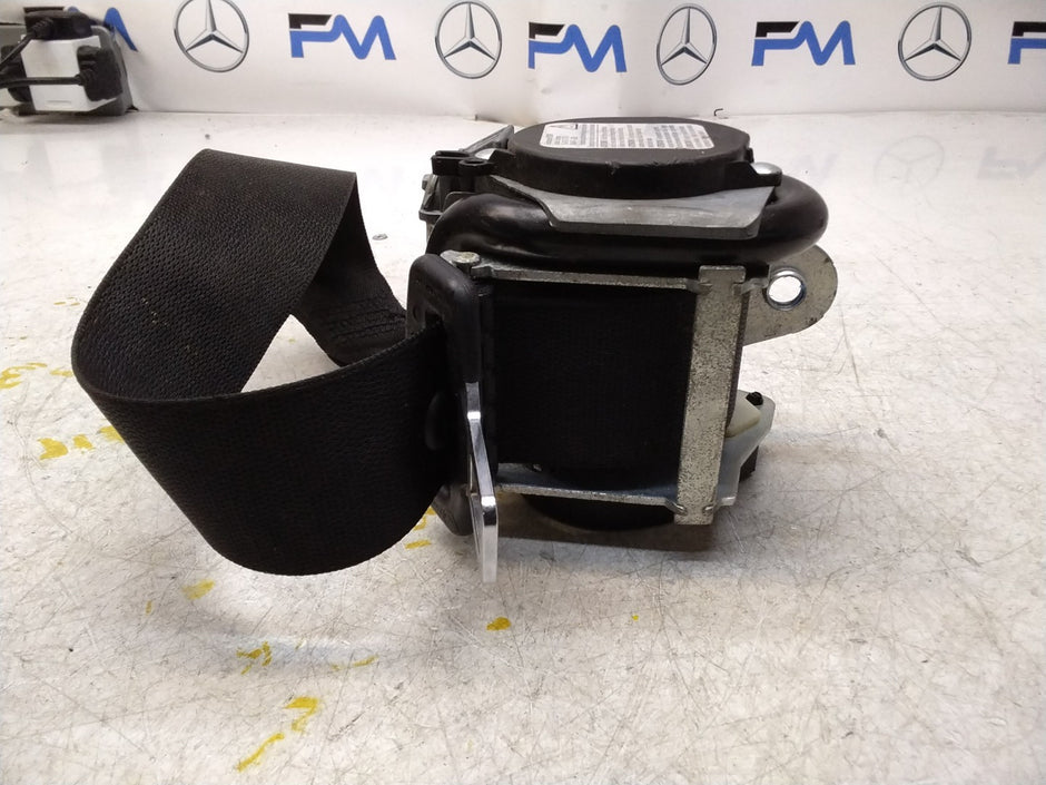MERCEDES E CLASS SEAT BELT REAR RIGHT AND LEFT A2078602385 C207 FMS455 NSR OSR