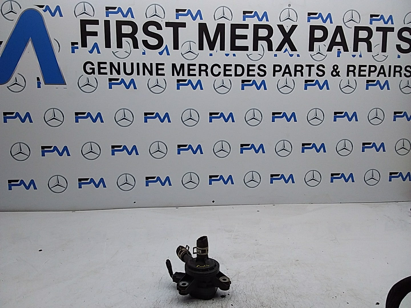 MITSUBISHI OUTLANDER INVERTER WATER PUMP 21141010420 FMP10